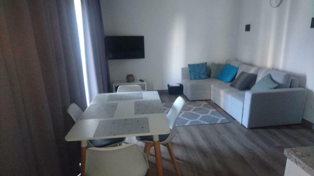 Apartamenty 5 Morz Sianozety Esterno foto